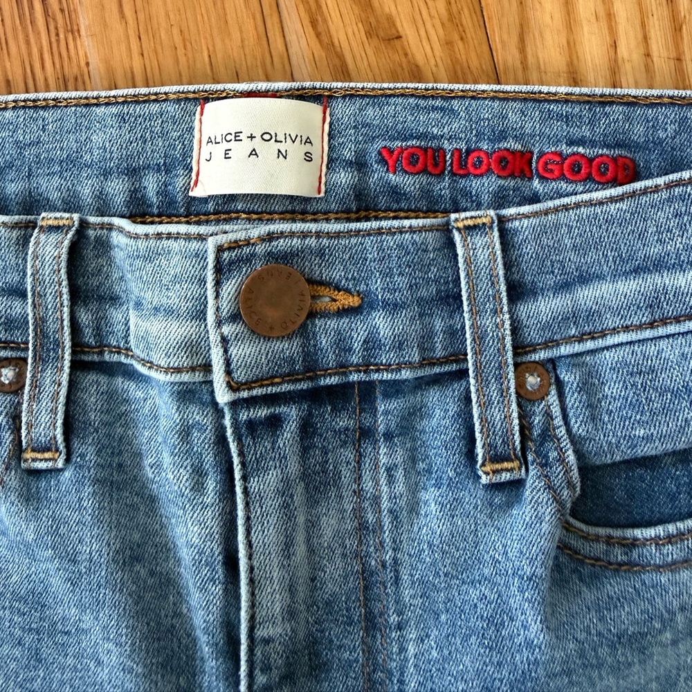 Alice + Olivia Light Blue Denim Jeans